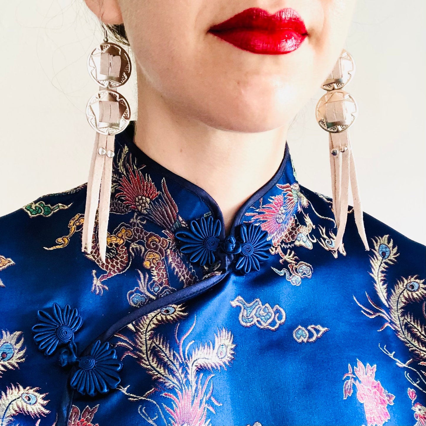 SDCV ORIGINAL HANDCRAFTED MINI CONCHO EARRINGS // WHITE