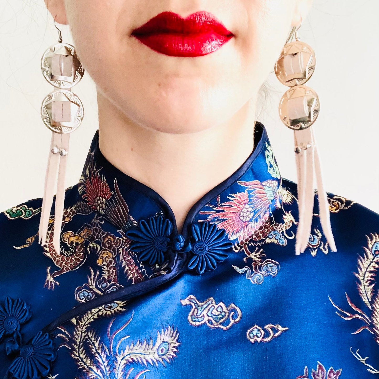 SDCV ORIGINAL HANDCRAFTED MINI CONCHO EARRINGS // WHITE