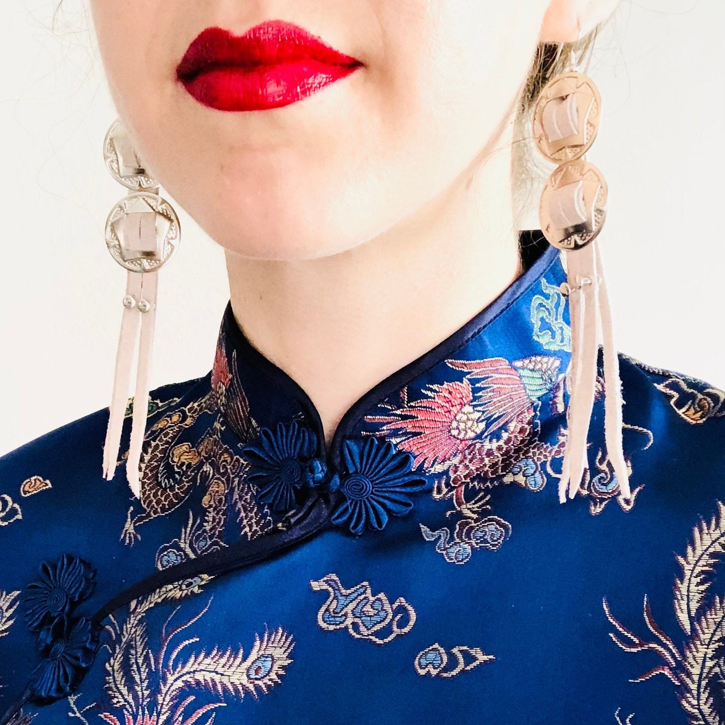 SDCV ORIGINAL HANDCRAFTED MINI CONCHO EARRINGS // WHITE