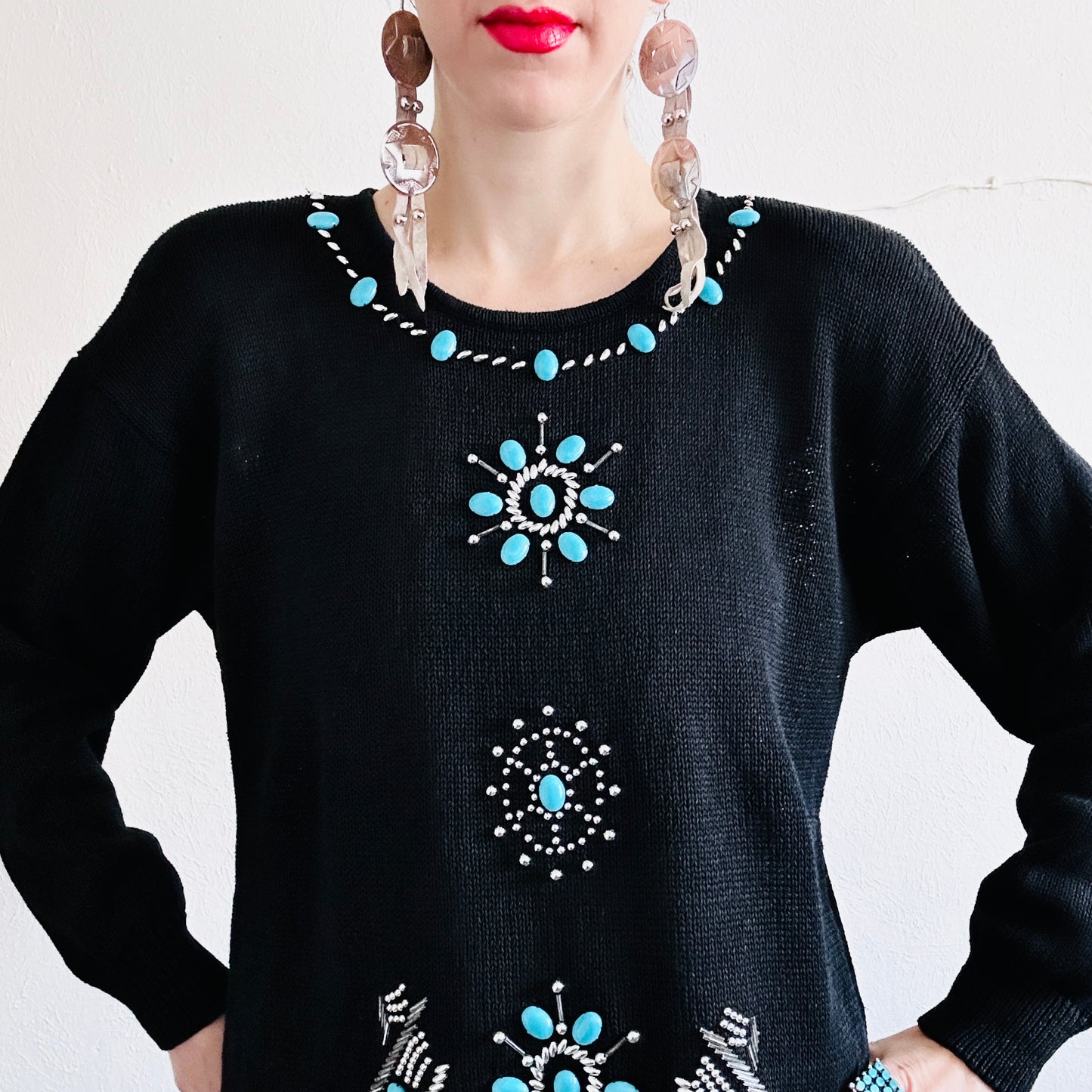 80'S VINTAGE SOUTHWESTERN BEADED SWEATER // SIZE MEDIUM