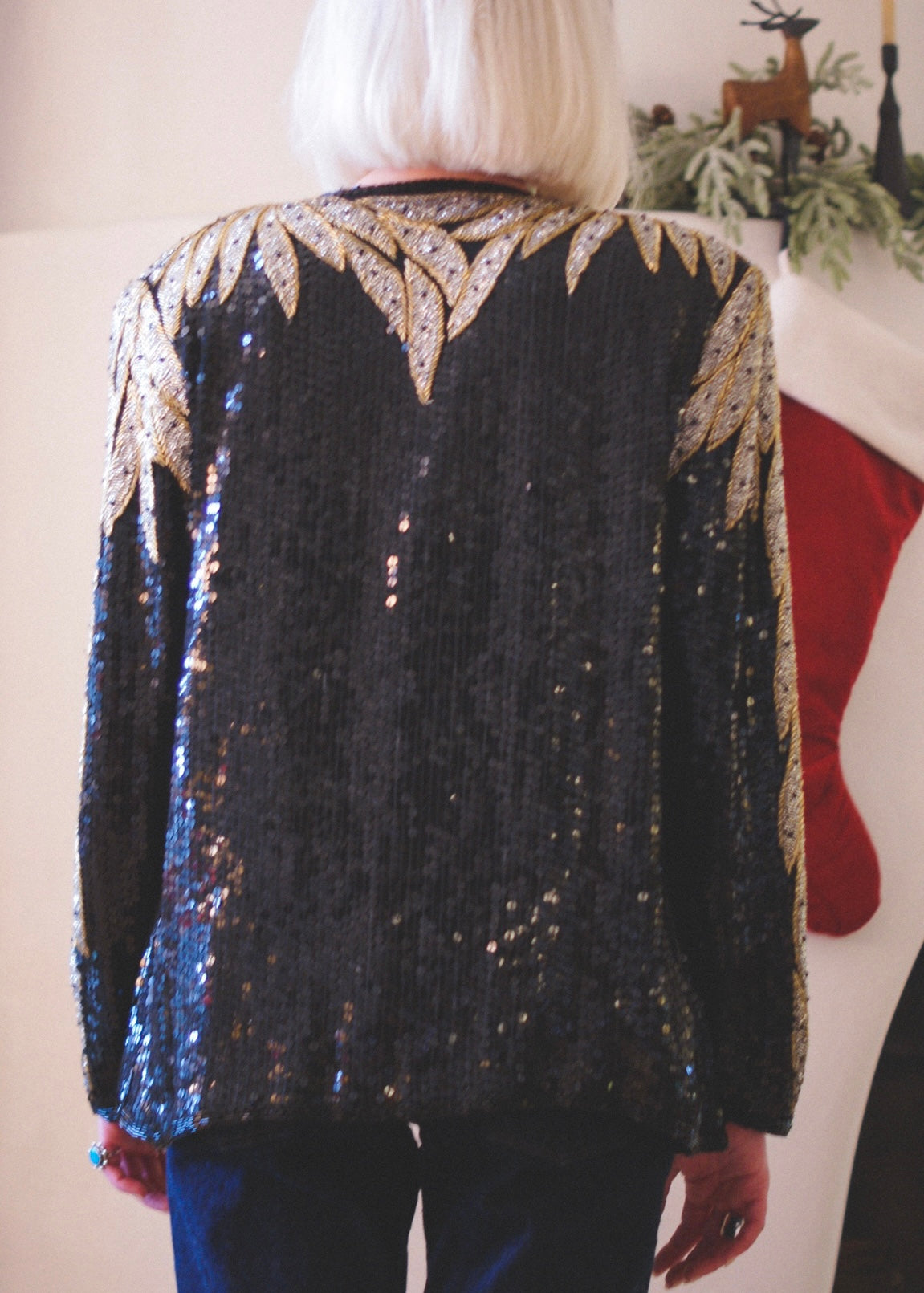 80’S VINTAGE BLACK SEQUINED JACKET // SIZE MEDIUM