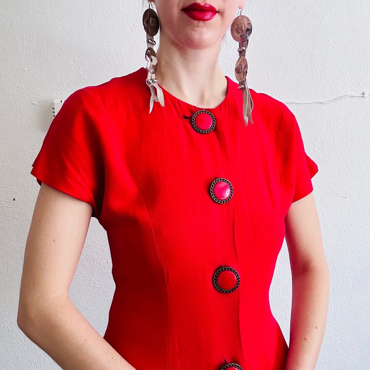 80'S VINTAGE RED BUTTON DOWN DRESS // SIZE SMALL