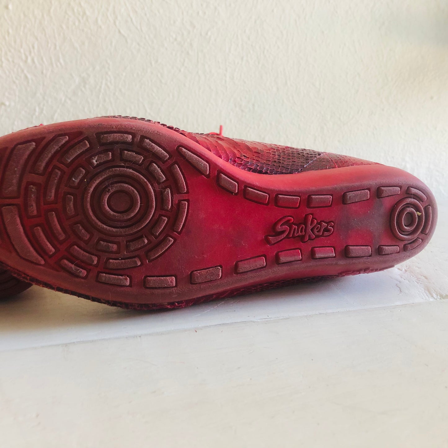 80s VINTAGE SNAKERS GENUINE SNAKESKIN SHOES // SIZE 7.5