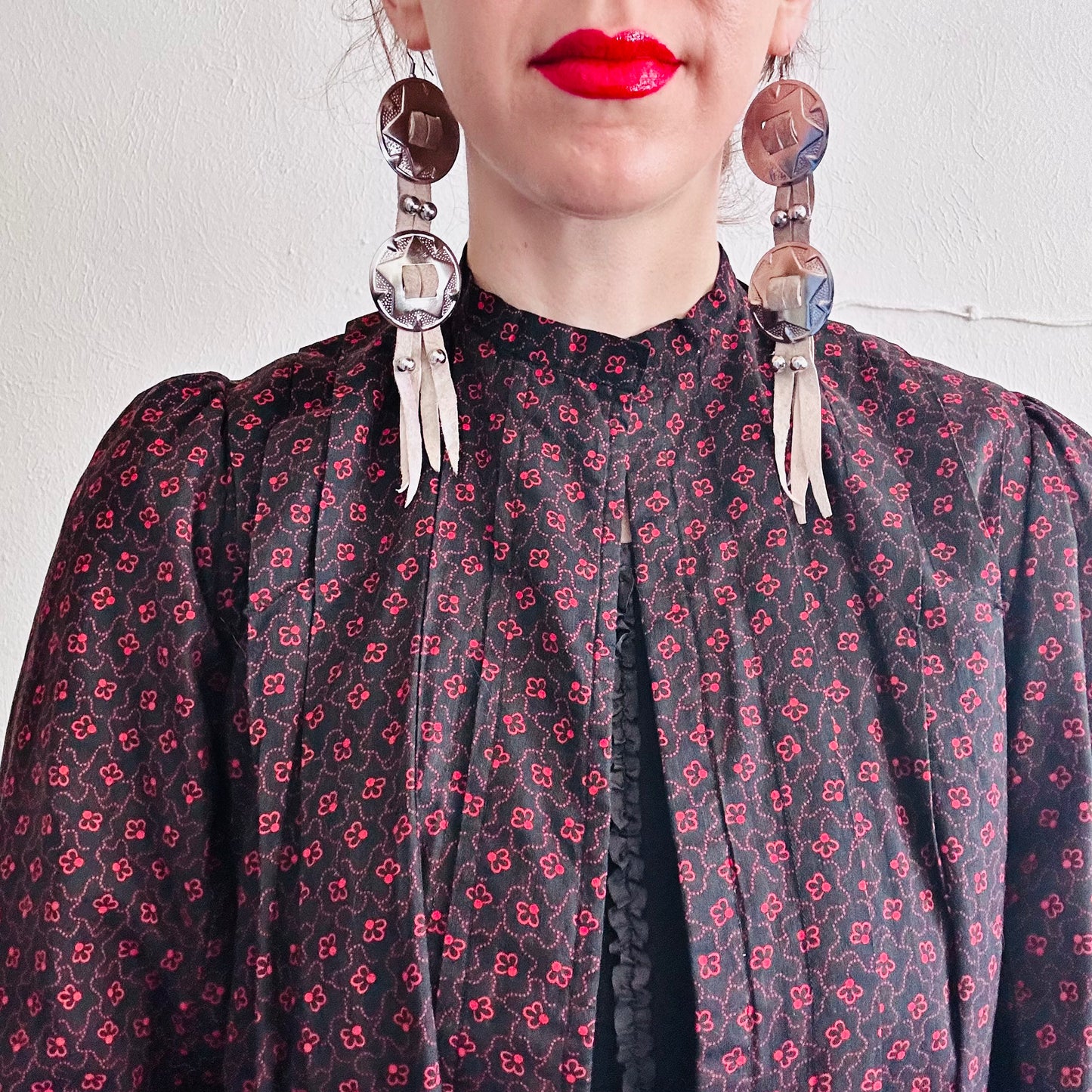 ANTIQUE VICTORIAN JACKET // SIZE XSMALL