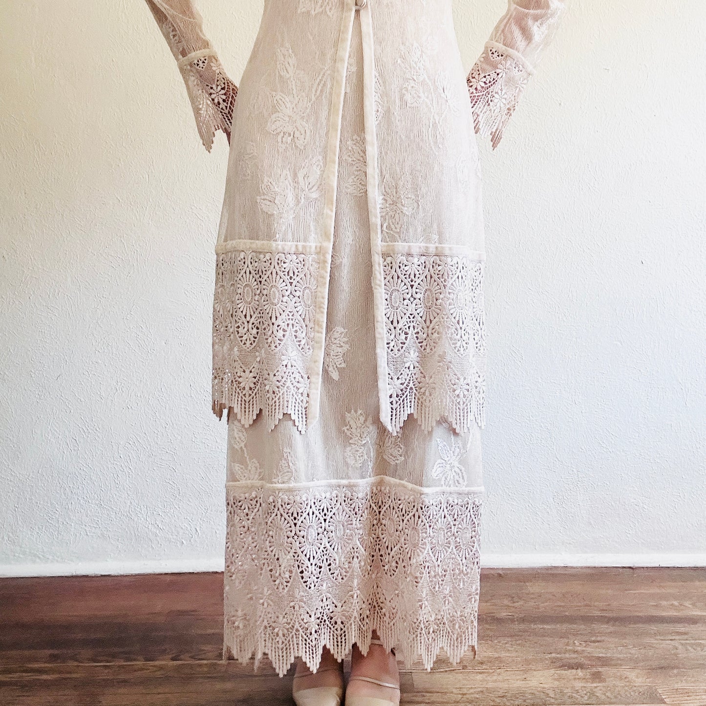 90'S VINTAGE SUE WONG WEDDING DRESS SET // SIZE SMALL