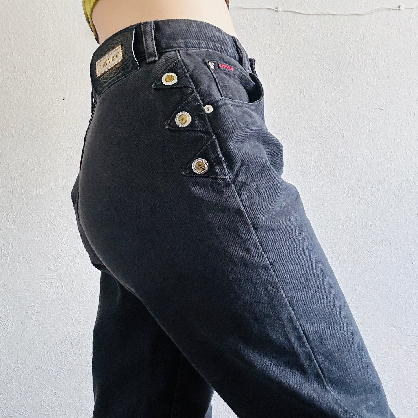 90'S VINTAGE LAWMAN STUDDED WESTERN JEANS // WAIST SIZE 28