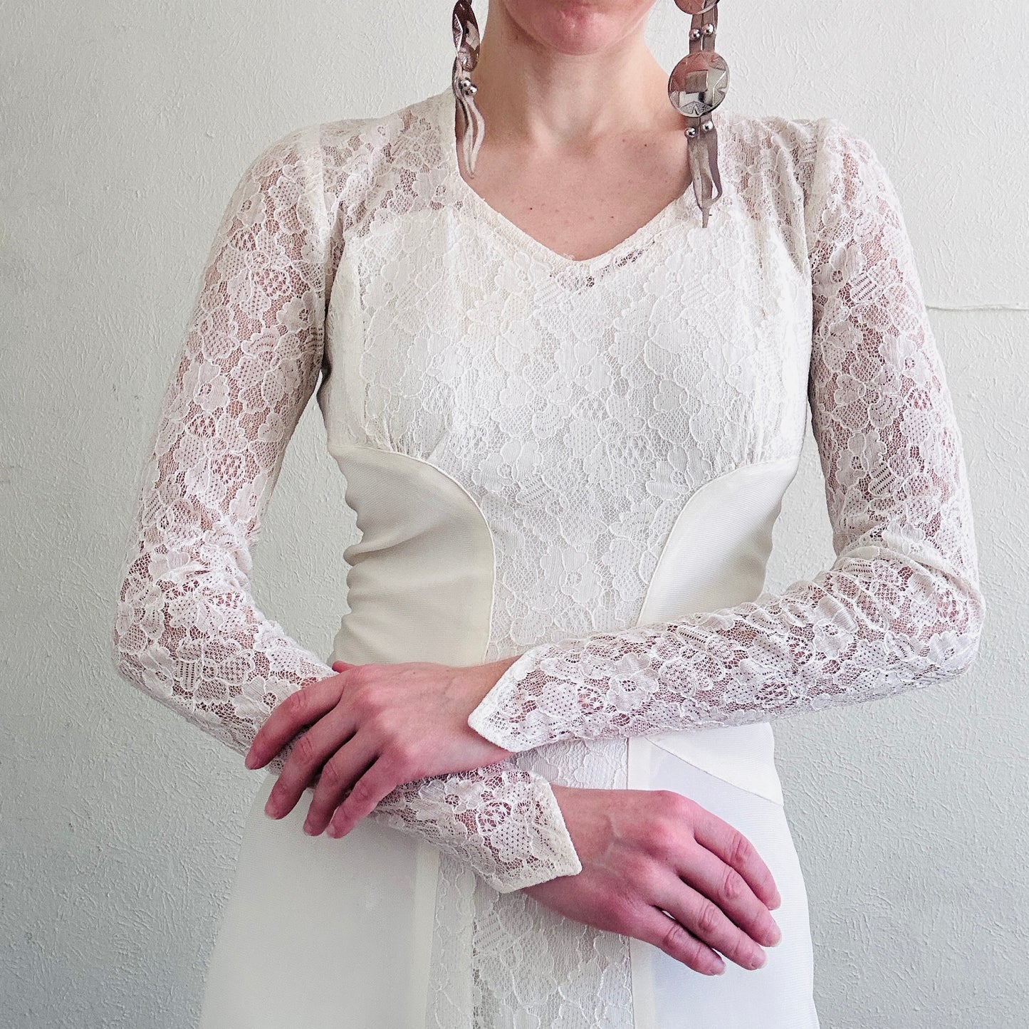 70'S VINTAGE WEDDING DRESS // SIZE XSMALL