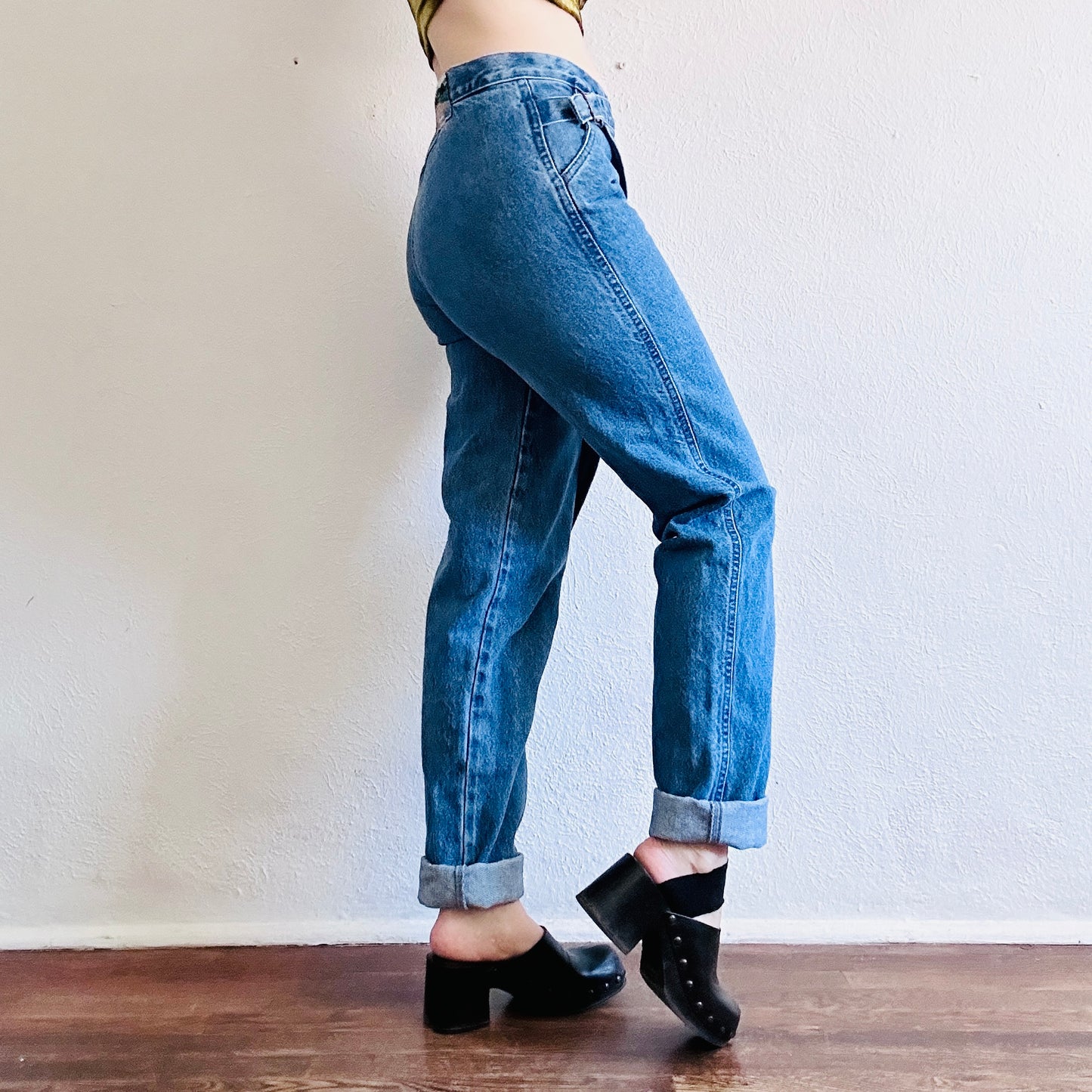 80'S VINTAGE ROCKIES WESTERN BAREBACK JEANS // WAIST SIZE 25