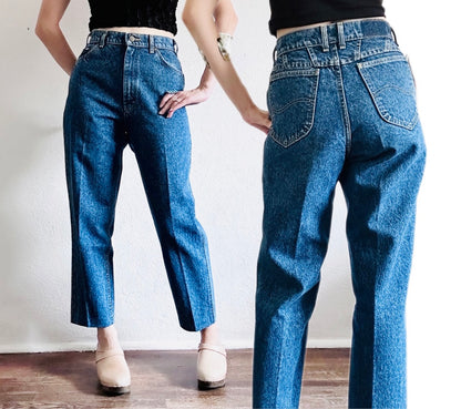 90'S VINTAGE LEE MOM JEANS // WAIST SIZE 27, 29, & 30