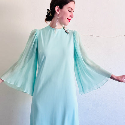 60S VINTAGE FLUTTER SLEEVE DRESS // SIZE SMALL SANGRE DE CRISTO VINTAGE 60S VINTAGE FLUTTER SLEEVE DRESS // SIZE SMALL SANGRE DE CRISTO VINTAGE