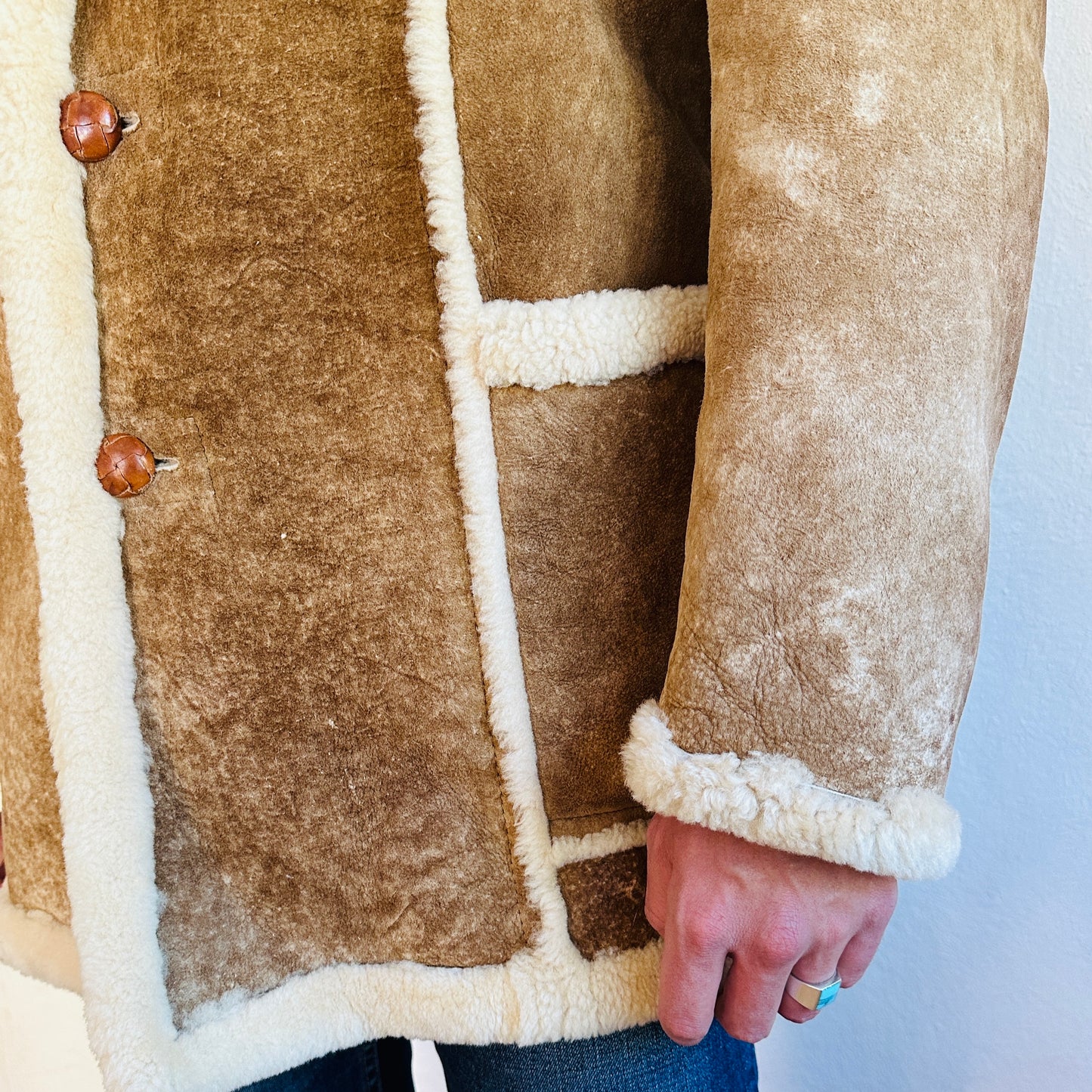 60’S VINTAGE H BAR C SHEEPSKIN SHEARLING JACKET // SIZE MEDIUM