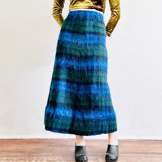 60’S VINTAGE MOHAIR PLAID SKIRT // SIZE SMALL