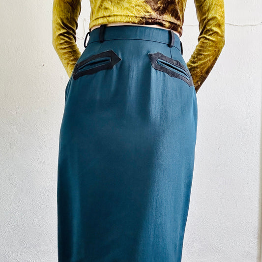 90’S VINTAGE WOOL WESTERN SKIRT // SIZE SMALL