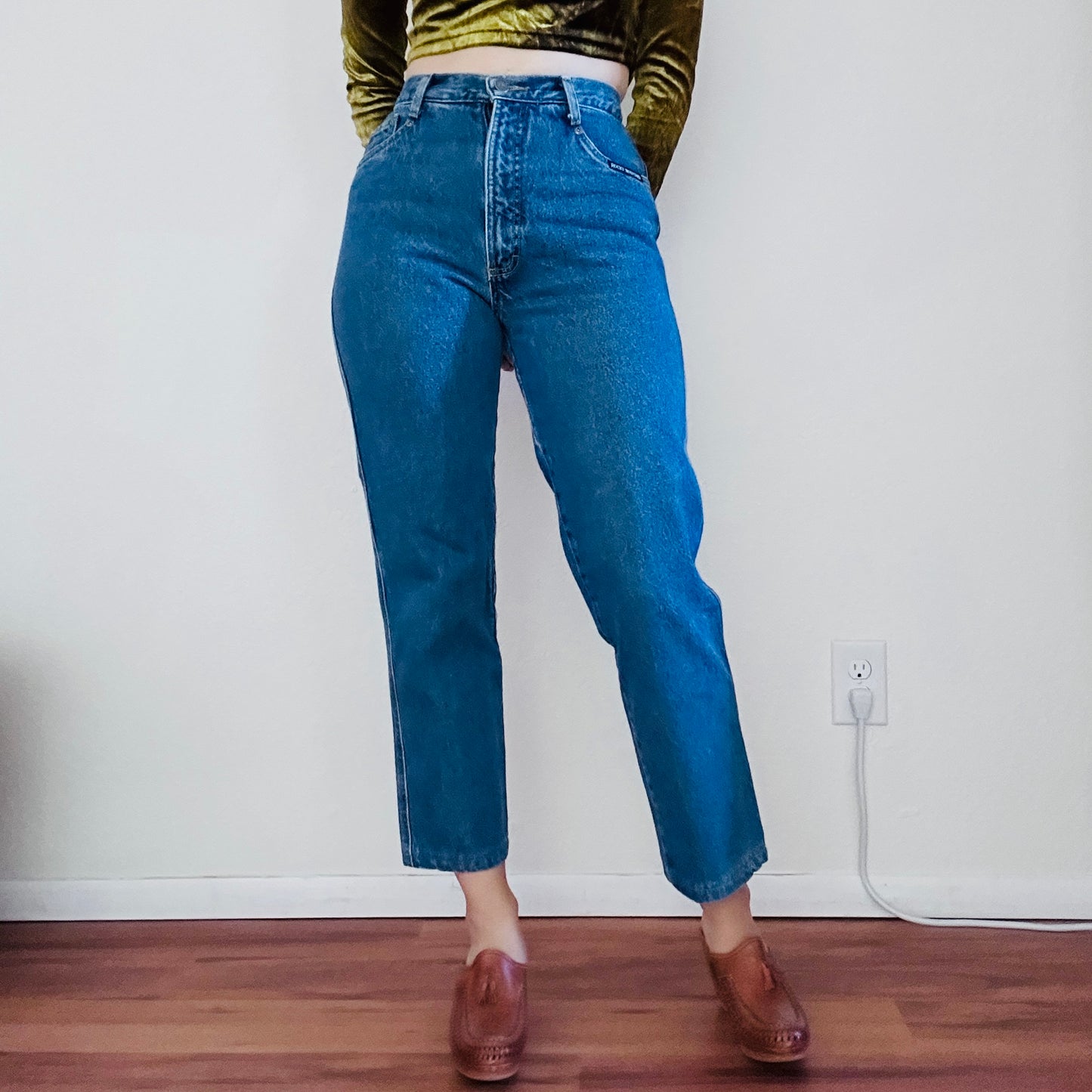 90'S VINTAGE ROCKIES WESTERN JEANS // WAIST SIZE 26