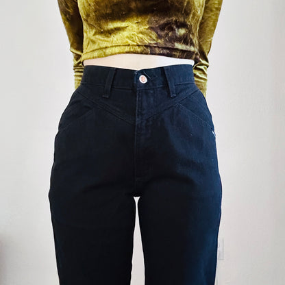 80'S VINTAGE ROCKIES BAREBACK JEANS // WAIST SIZE 26