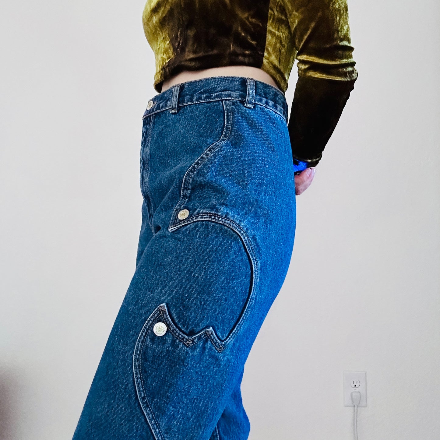 90’S VINTAGE LAWMAN STUDDED JEANS // WAIST SIZE 30