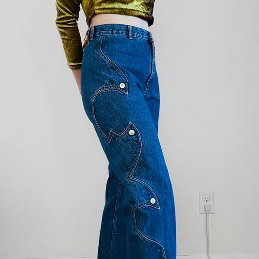 90’S VINTAGE LAWMAN STUDDED JEANS // WAIST SIZE 30