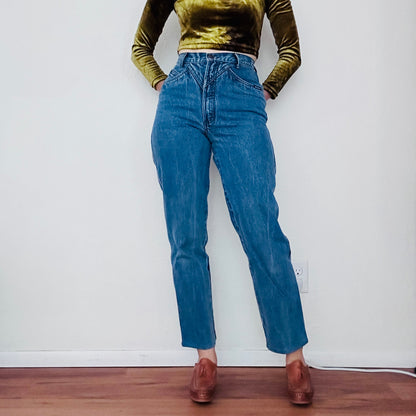 90’S VINTAGE LAWMAN STUDDED JEANS // WAIST SIZE 30