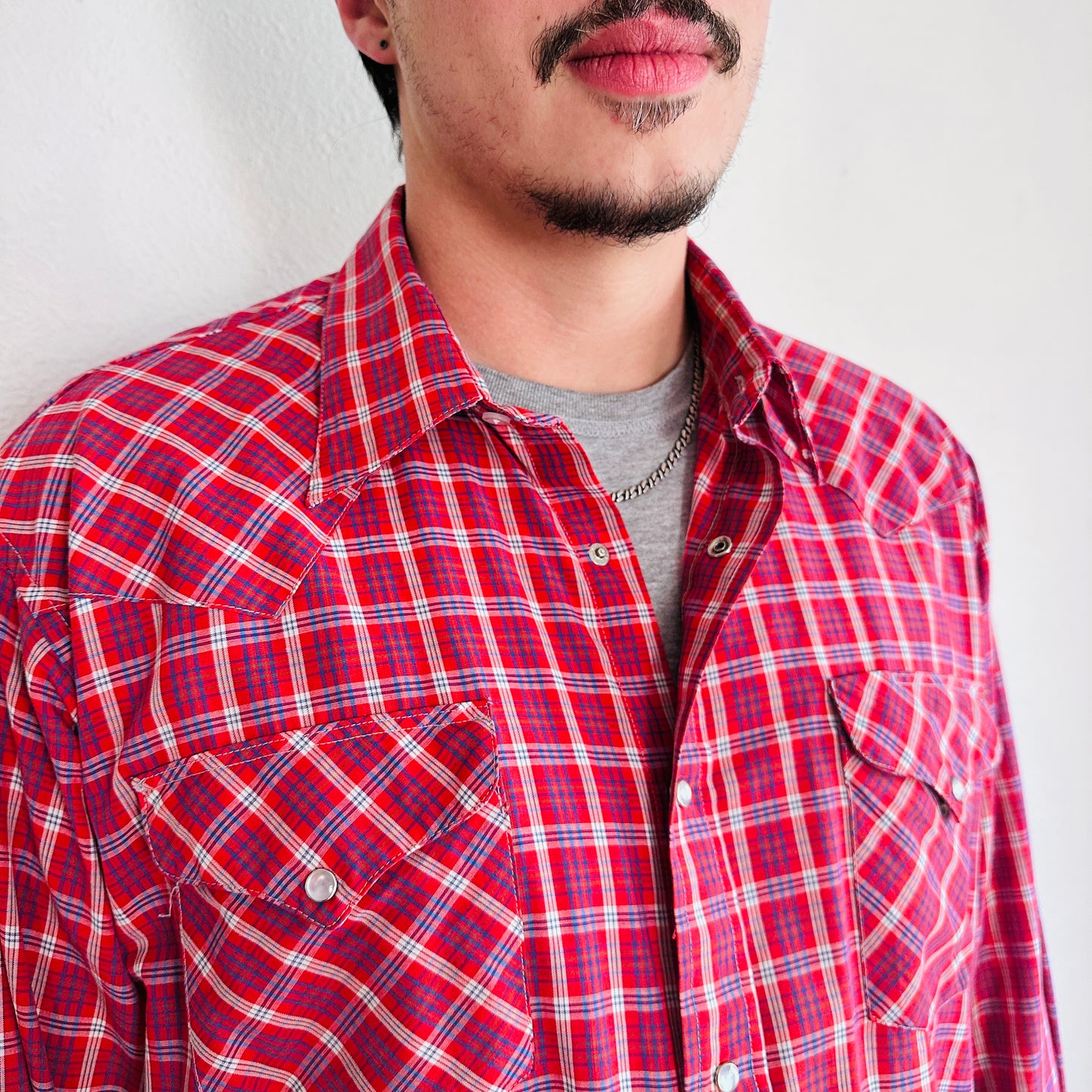 80'S VINTAGE RED PLAID WESTERN SHIRT // SIZE XL