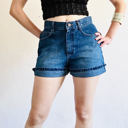 90'S VINTAGE HIGH WAISTED DENIM SHORTS // SIZE MEDIUM