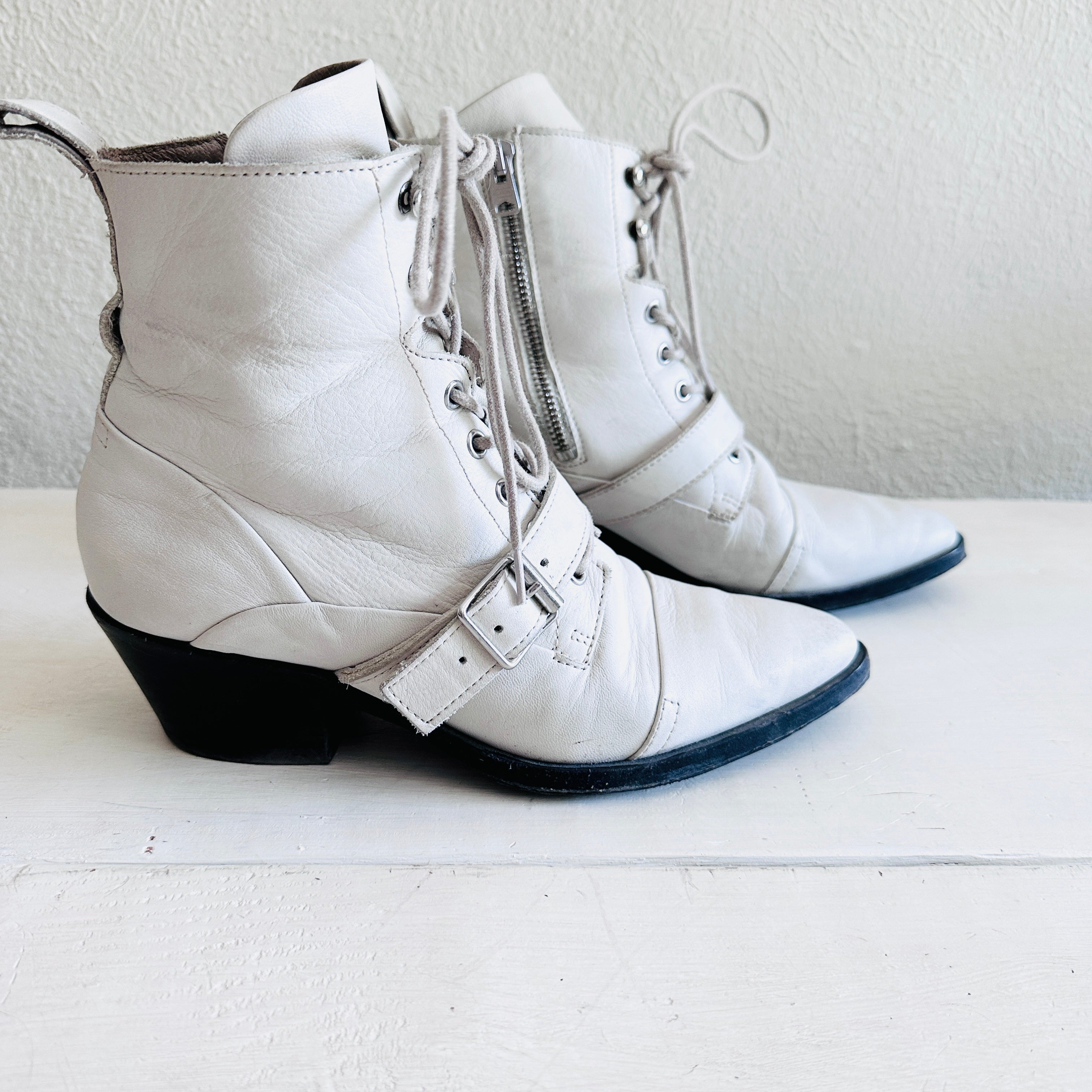 ALL SAINTS KATY WHITE LEATHER BOOTS SIZE 6.5 SANGRE DE CRISTO VINTAGE