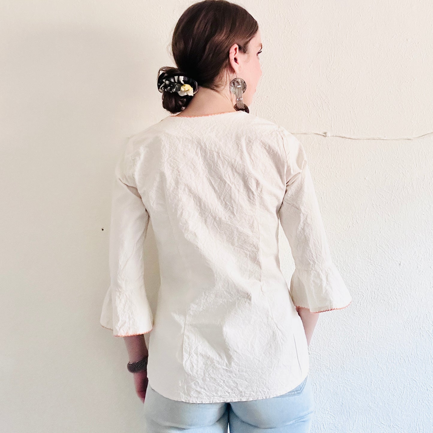 VINTAGE WHITE MEXICAN BLOUSE // SIZE SMALL