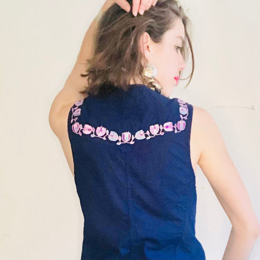 80'S VINTAGE EMBROIDERED WESTERN VEST // SIZE MEDIUM