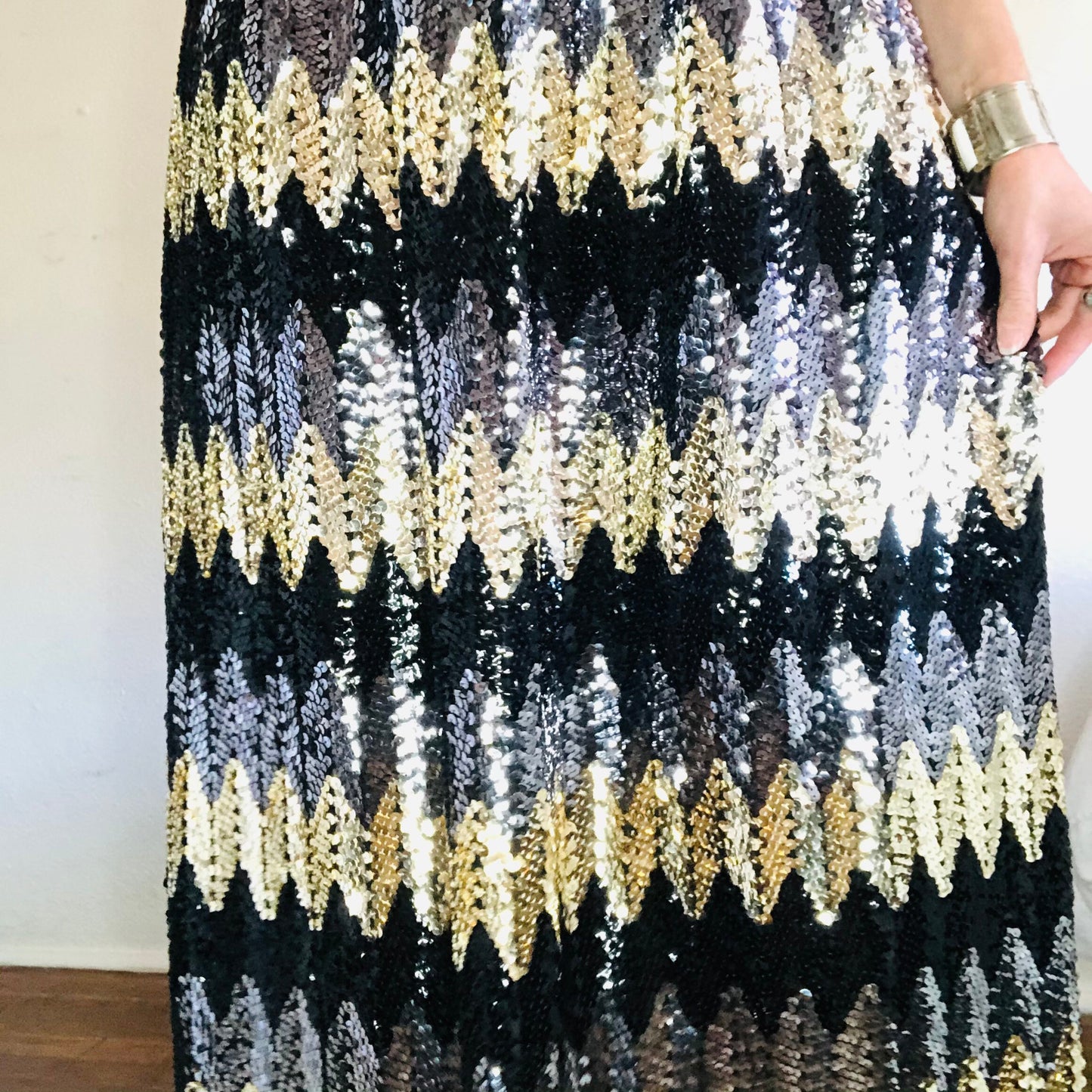 80'S VINTAGE JACK BRYAN SEQUINED MAXI SKIRT // SIZE SMALL