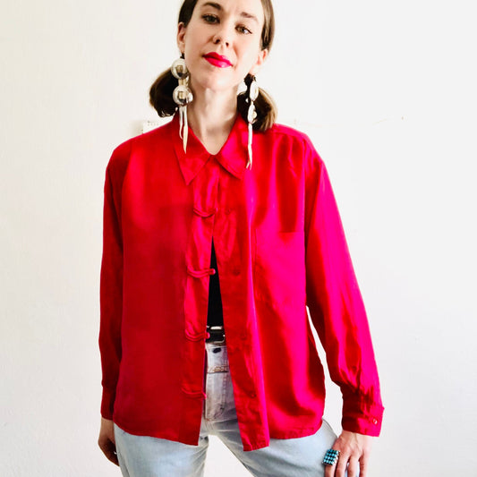 90'S VINTAGE RED SILK ASIAN BLOUSE // SIZE LARGE