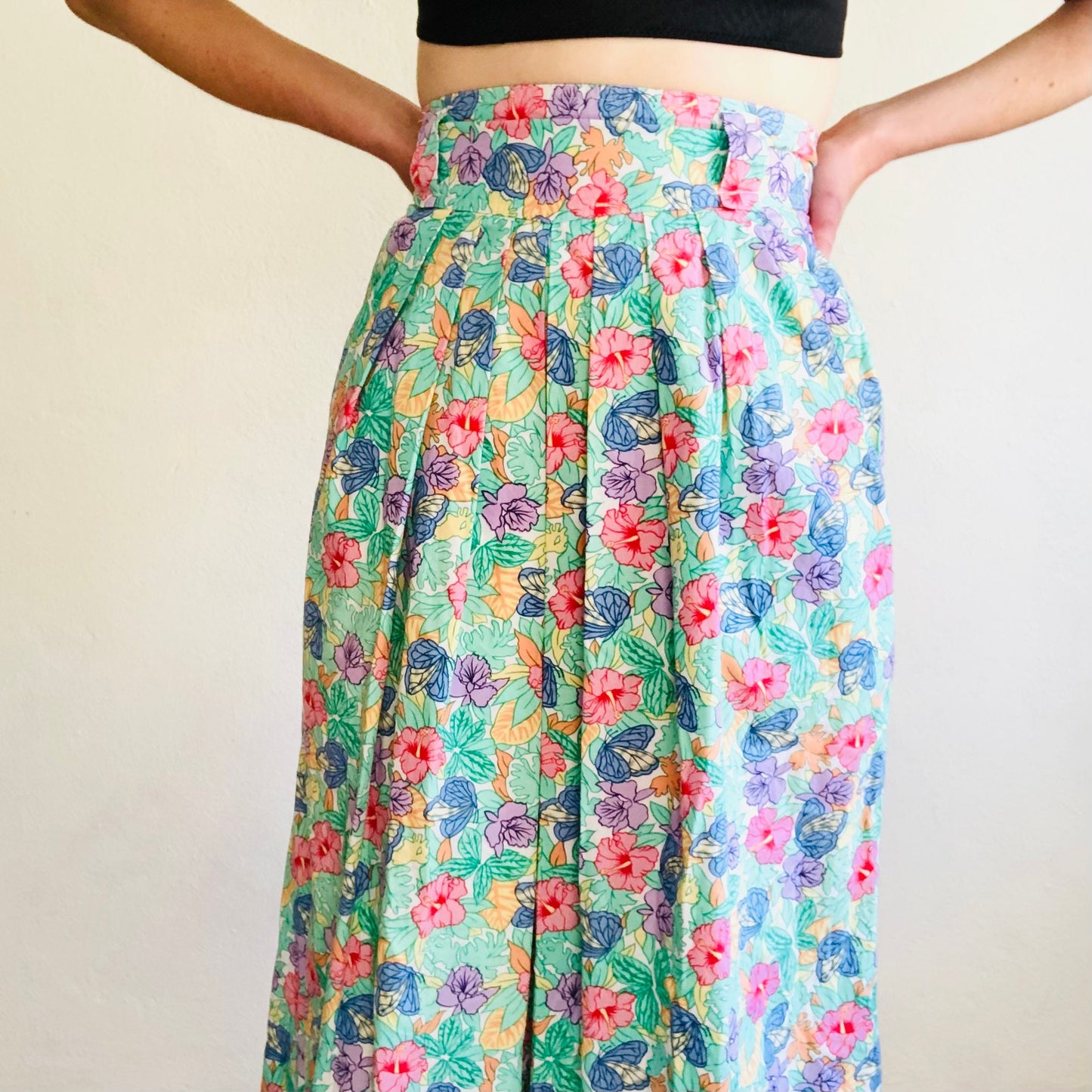 80'S VINTAGE GREEN FLORAL MIDI SKIRT // SIZE SMALL