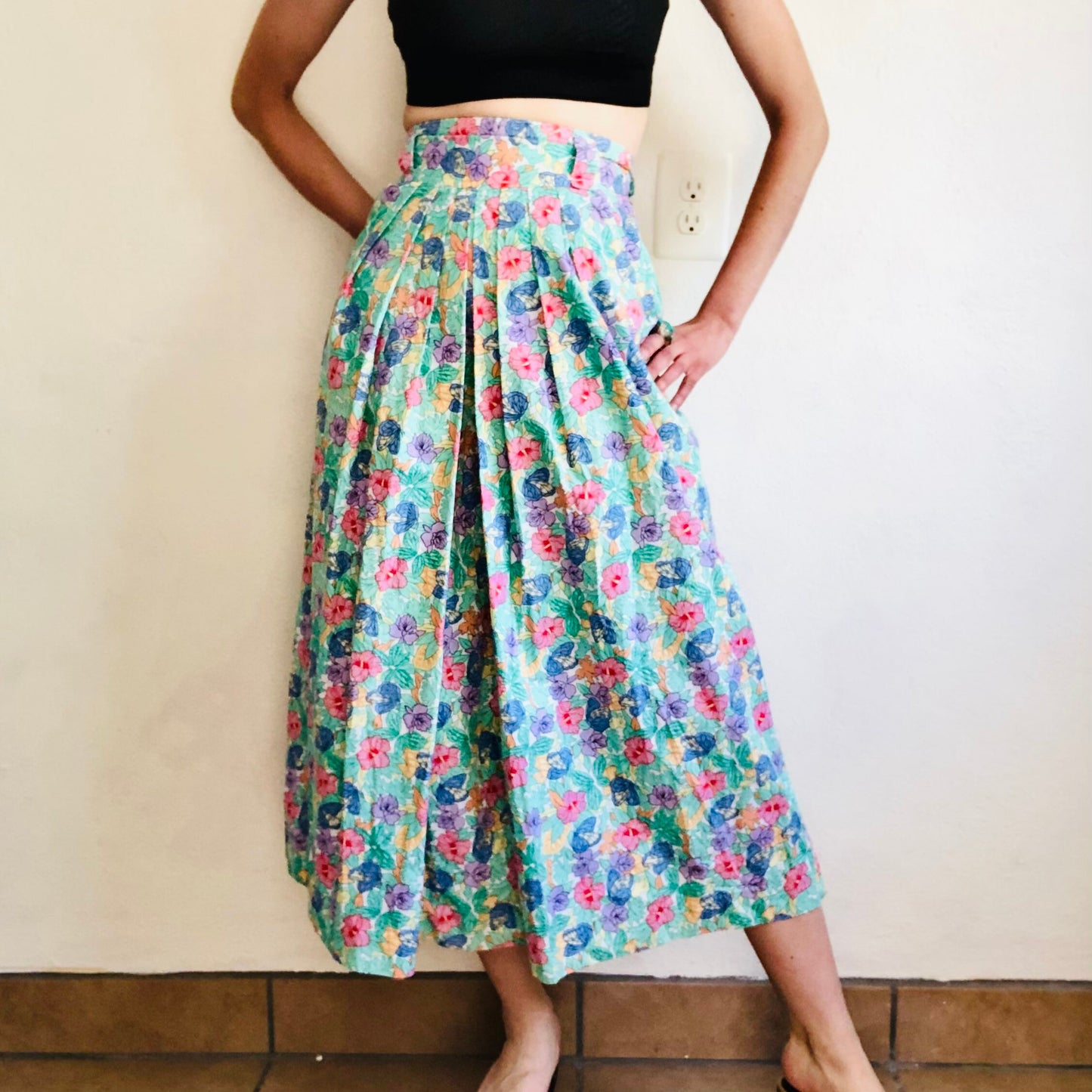 80'S VINTAGE GREEN FLORAL MIDI SKIRT // SIZE SMALL