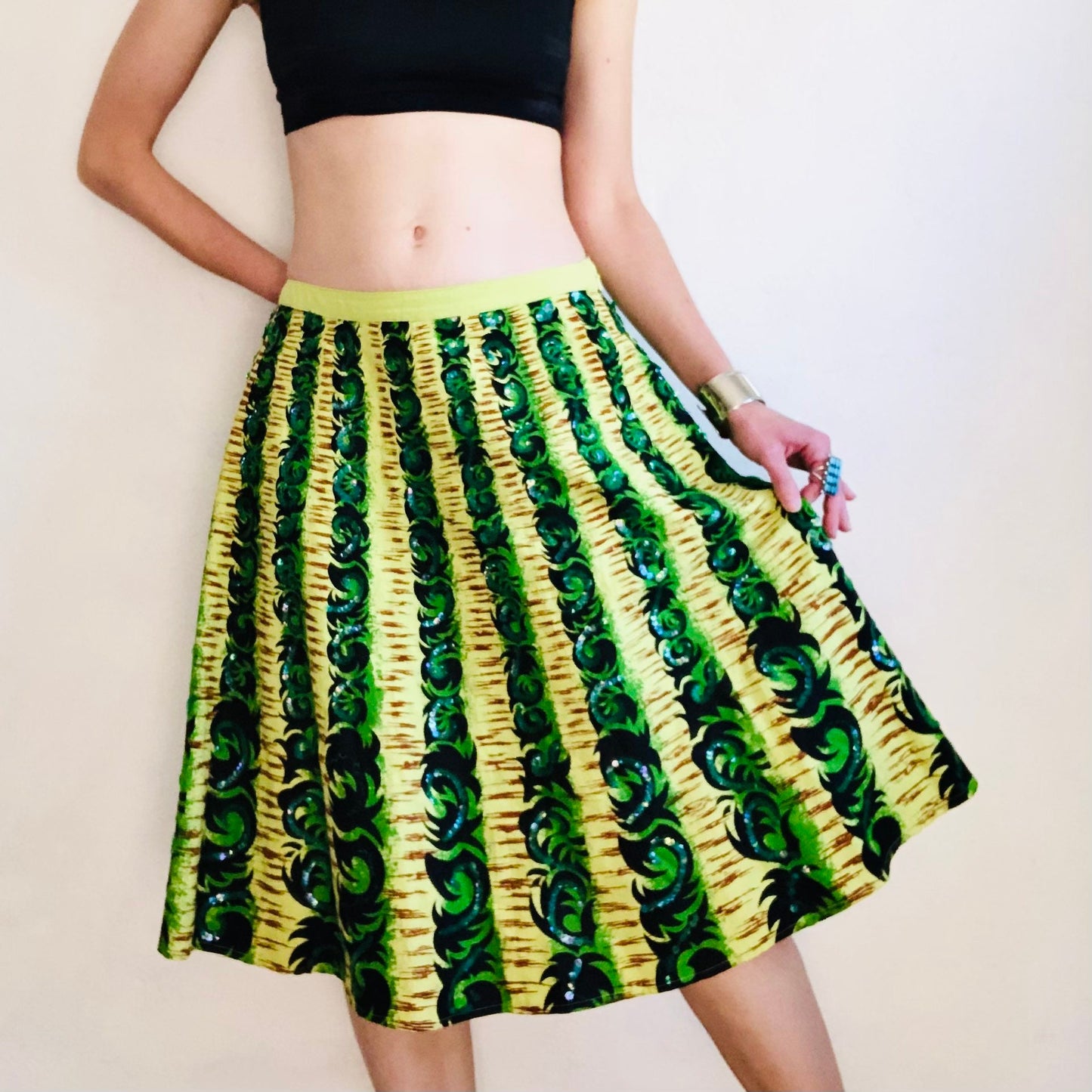 Y2K VINTAGE SEQUIN MEXICAN STYLE SOUVENIR SKIRT // SIZE MEDIUM