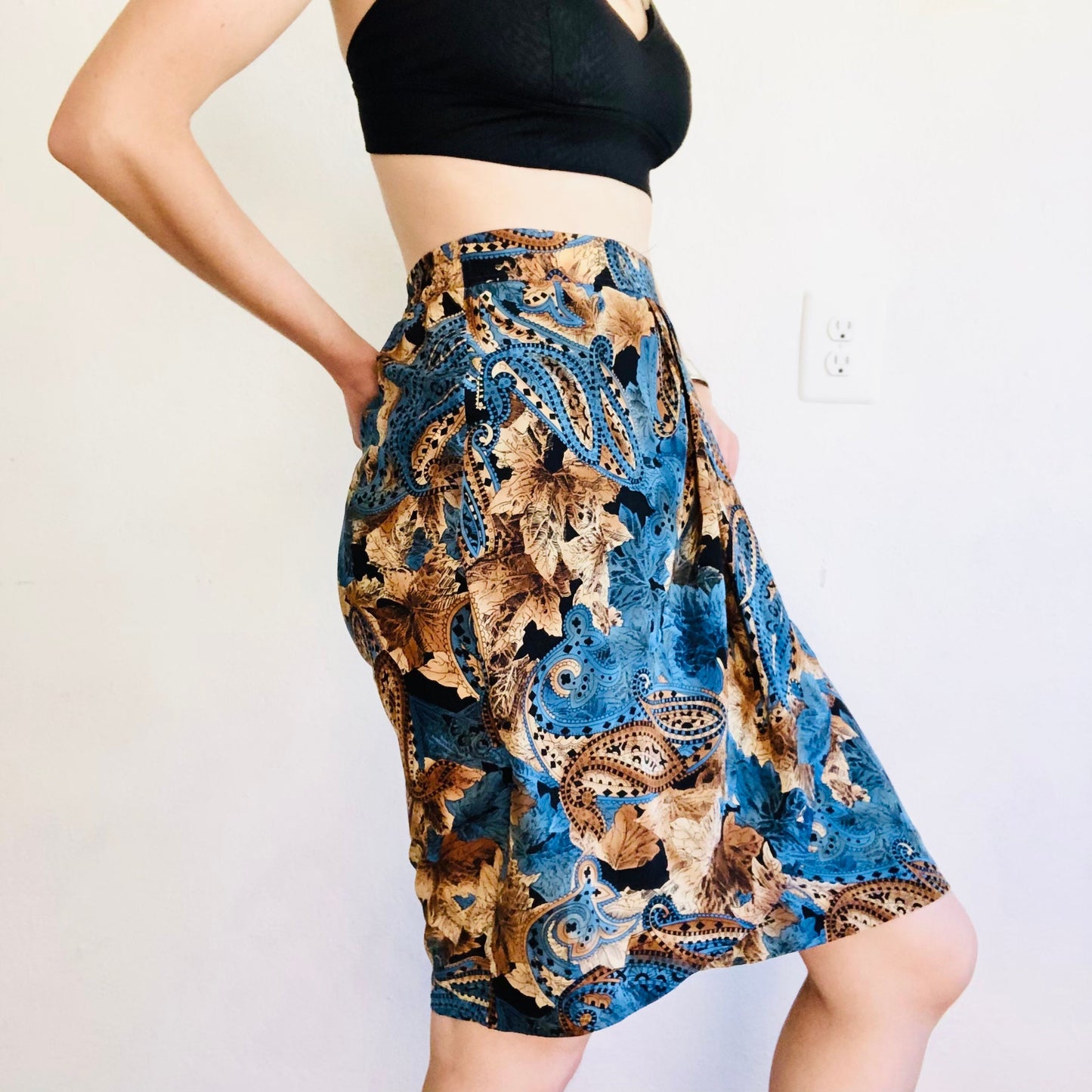 80'S VINTAGE SILK WRAP SKIRT // SIZE SMALL