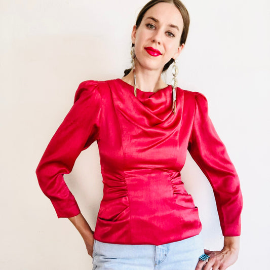 80'S VINTAGE RED SATIN RUCHED BLOUSE // SIZE XSMALL