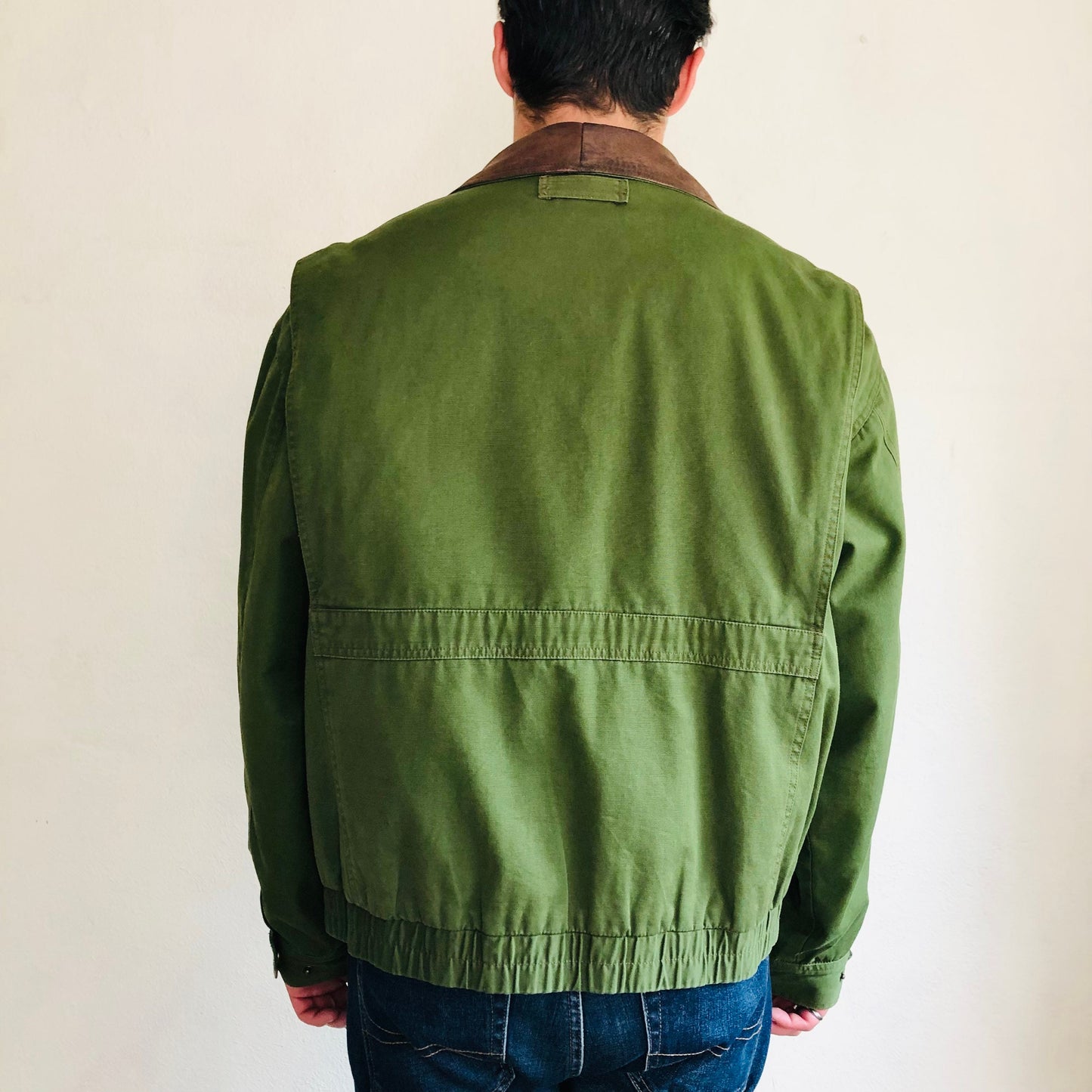 90'S VINTAGE GREEN CANVAS & LEATHER UTILITY HUNTING JACKET // SIZE LARGE