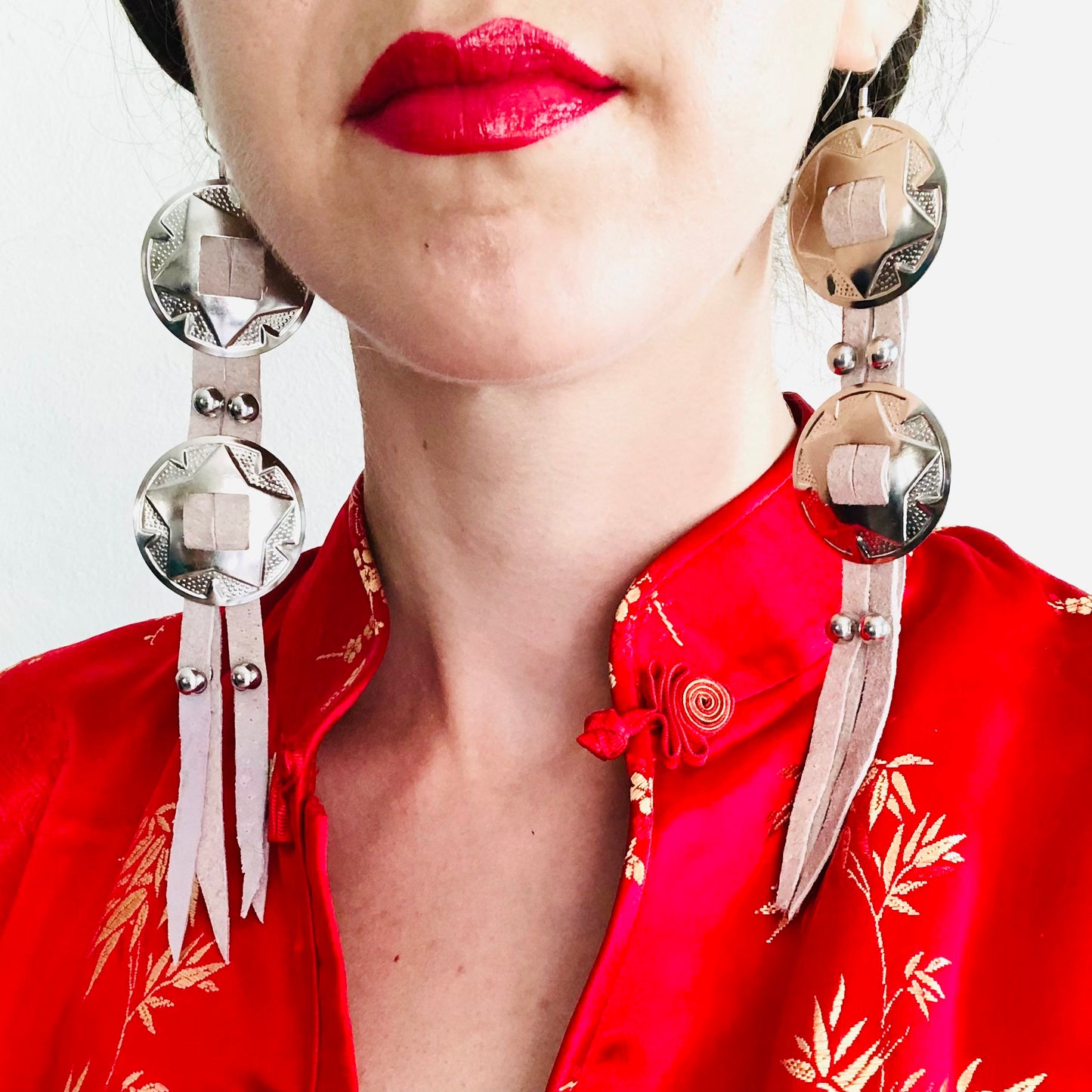 SDCV ORIGINAL HANDCRAFTED LARGE CONCHO EARRINGS // WHITE