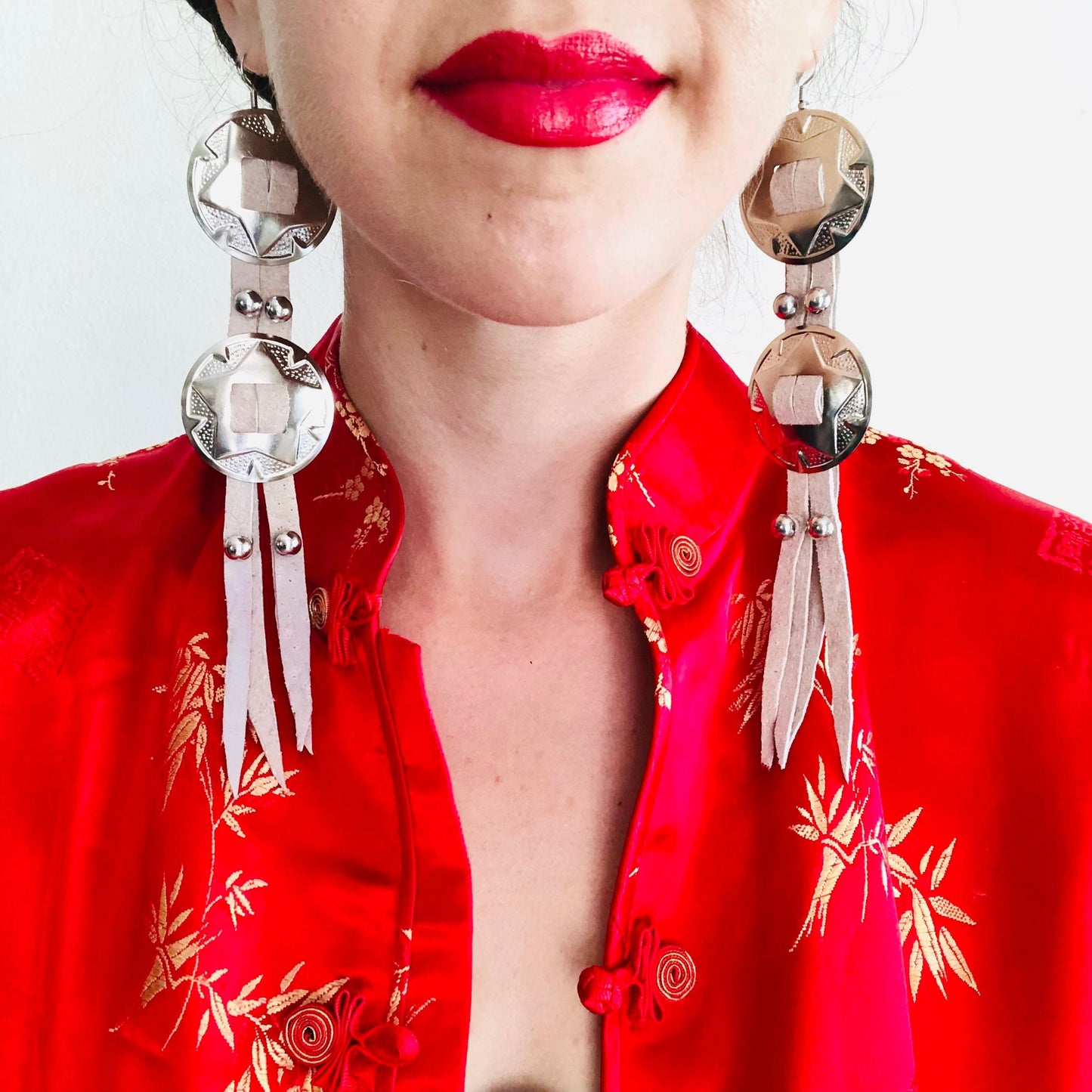 SDCV ORIGINAL HANDCRAFTED LARGE CONCHO EARRINGS // WHITE