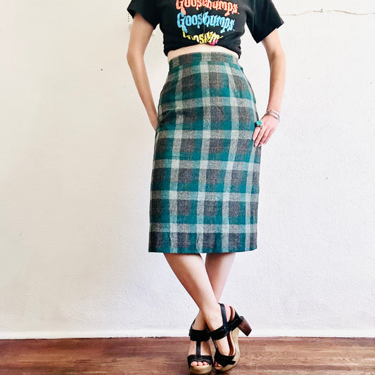 60’S VINTAGE WOOL PLAID SKIRT // SIZE SMALL