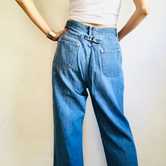 90'S VINTAGE REAL COMFORT MOM JEANS // WAIST SIZE 30